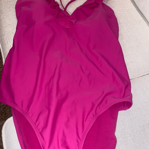 Swimsuit one piece Size 14-16 - Picture 2 of 6